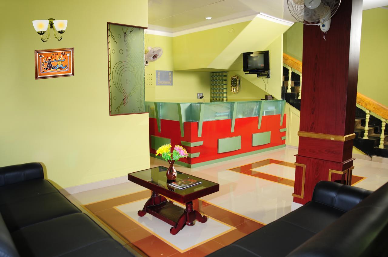Hotel Nuhman Kondotty 외부 사진