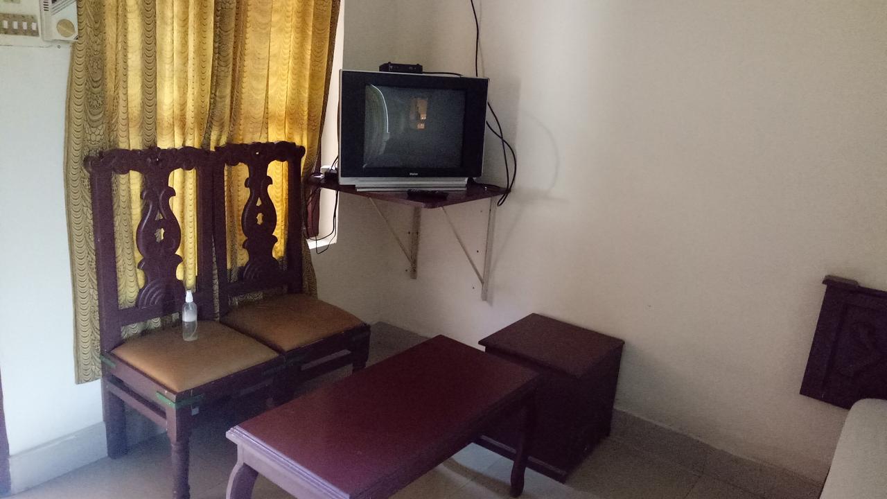 Hotel Nuhman Kondotty 외부 사진