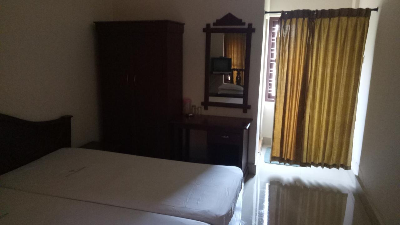 Hotel Nuhman Kondotty 외부 사진