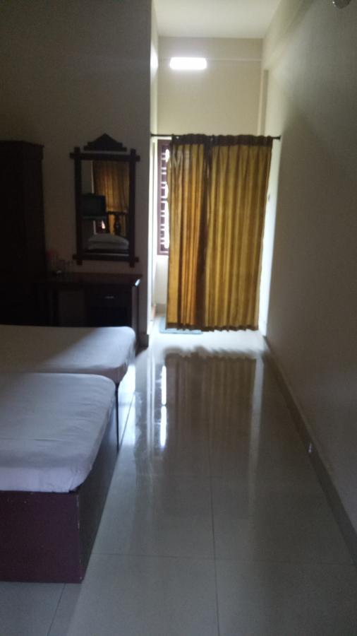 Hotel Nuhman Kondotty 외부 사진