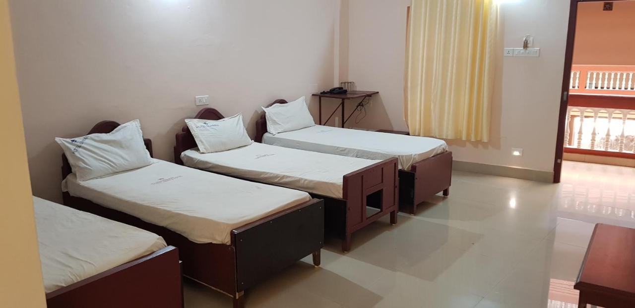 Hotel Nuhman Kondotty 외부 사진